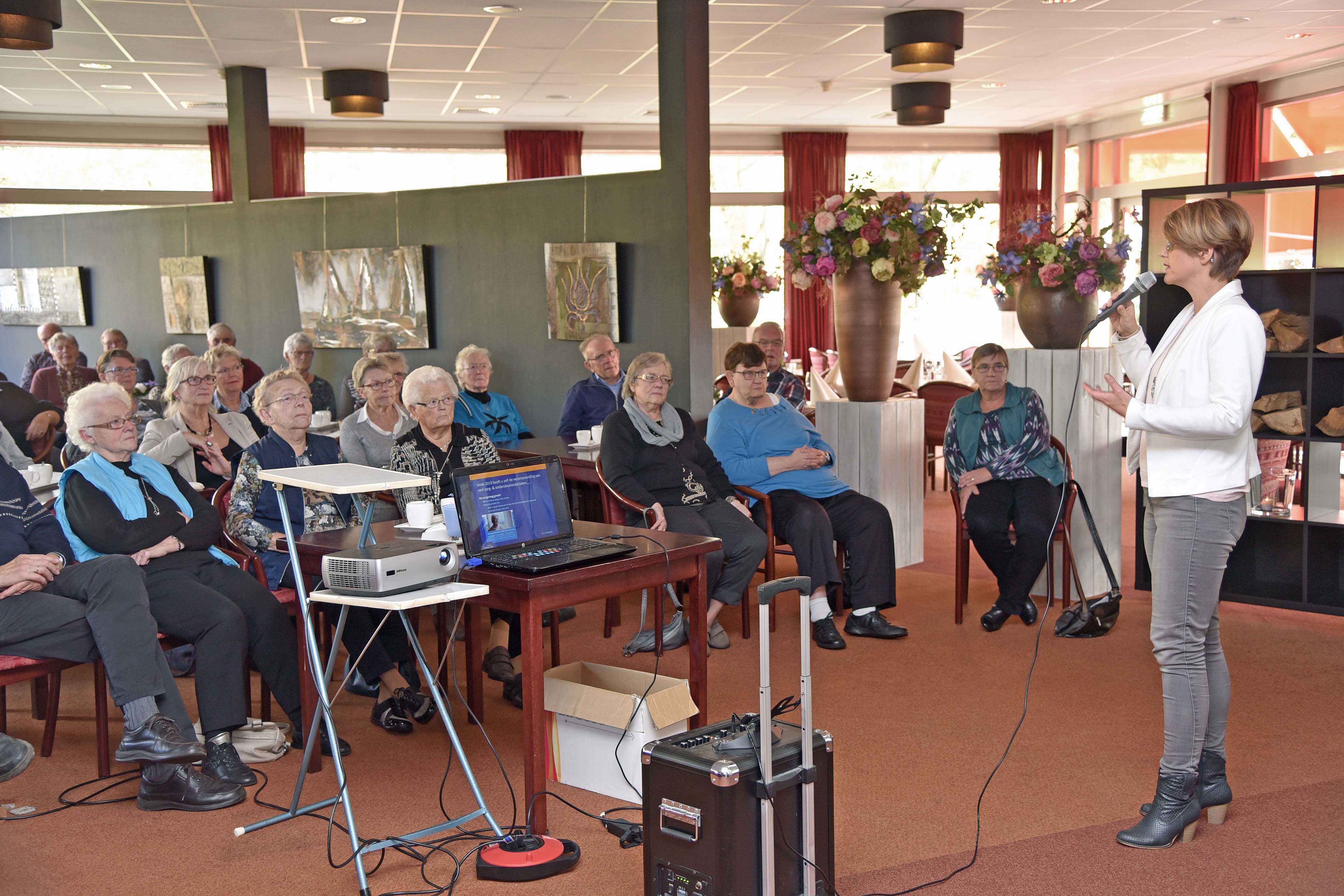voorlichting-over-toekomstbestendige-woningen-bouwbedrijf-scheenstra